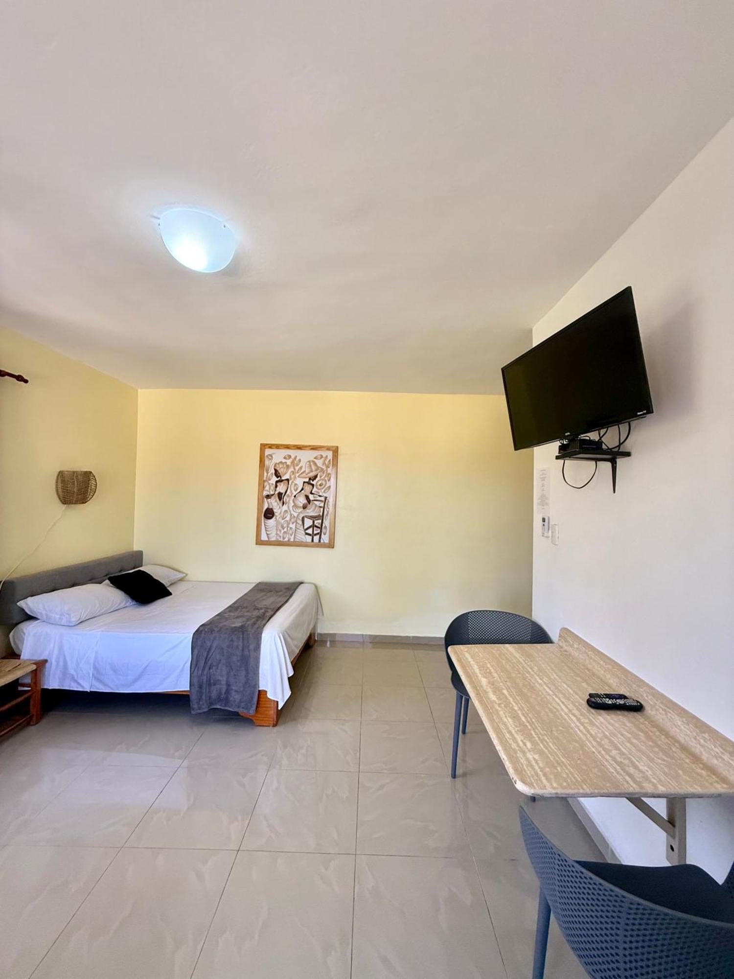 Hotel Al Mare Barahona Екстер'єр фото