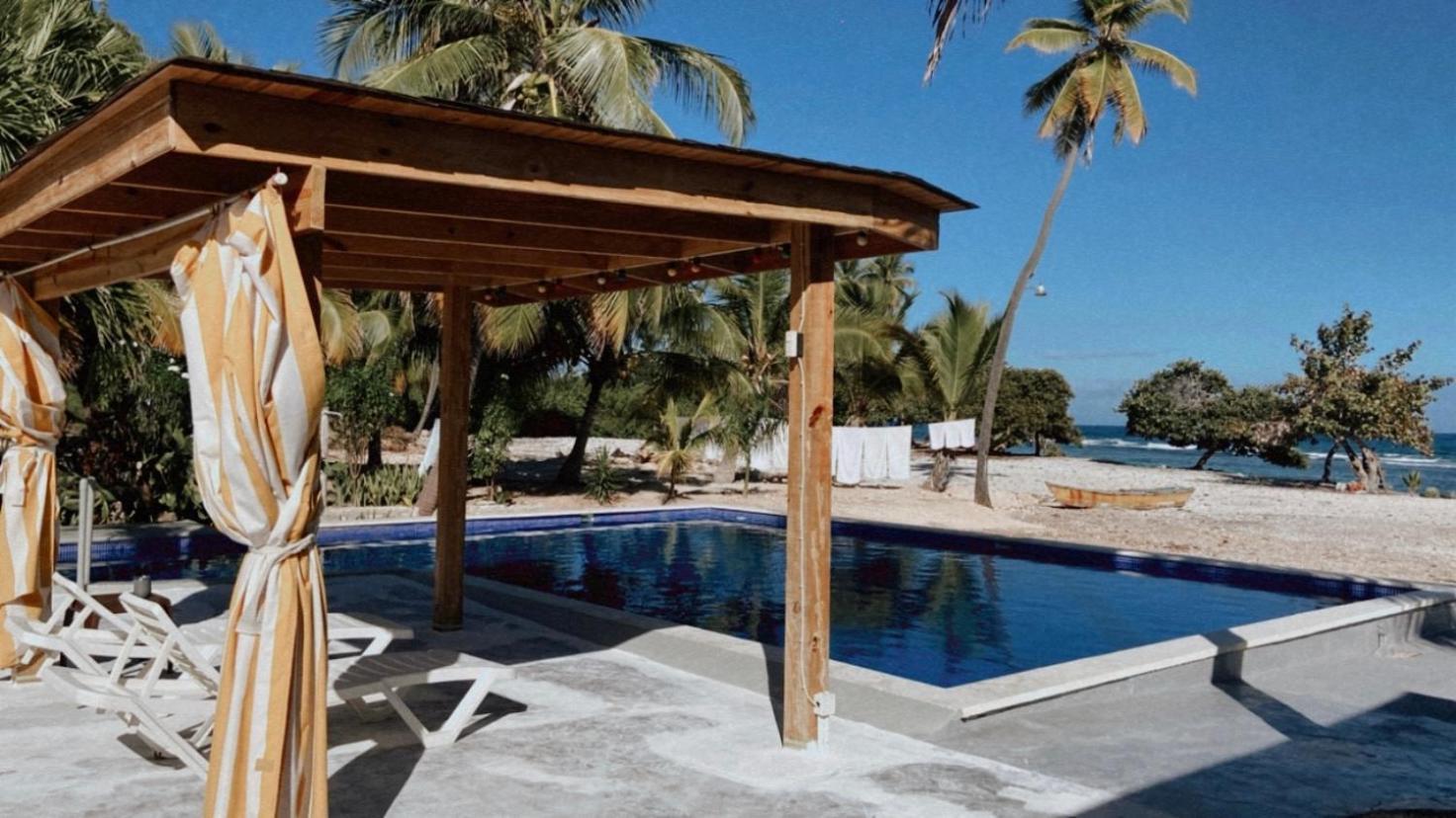 Hotel Al Mare Barahona Екстер'єр фото