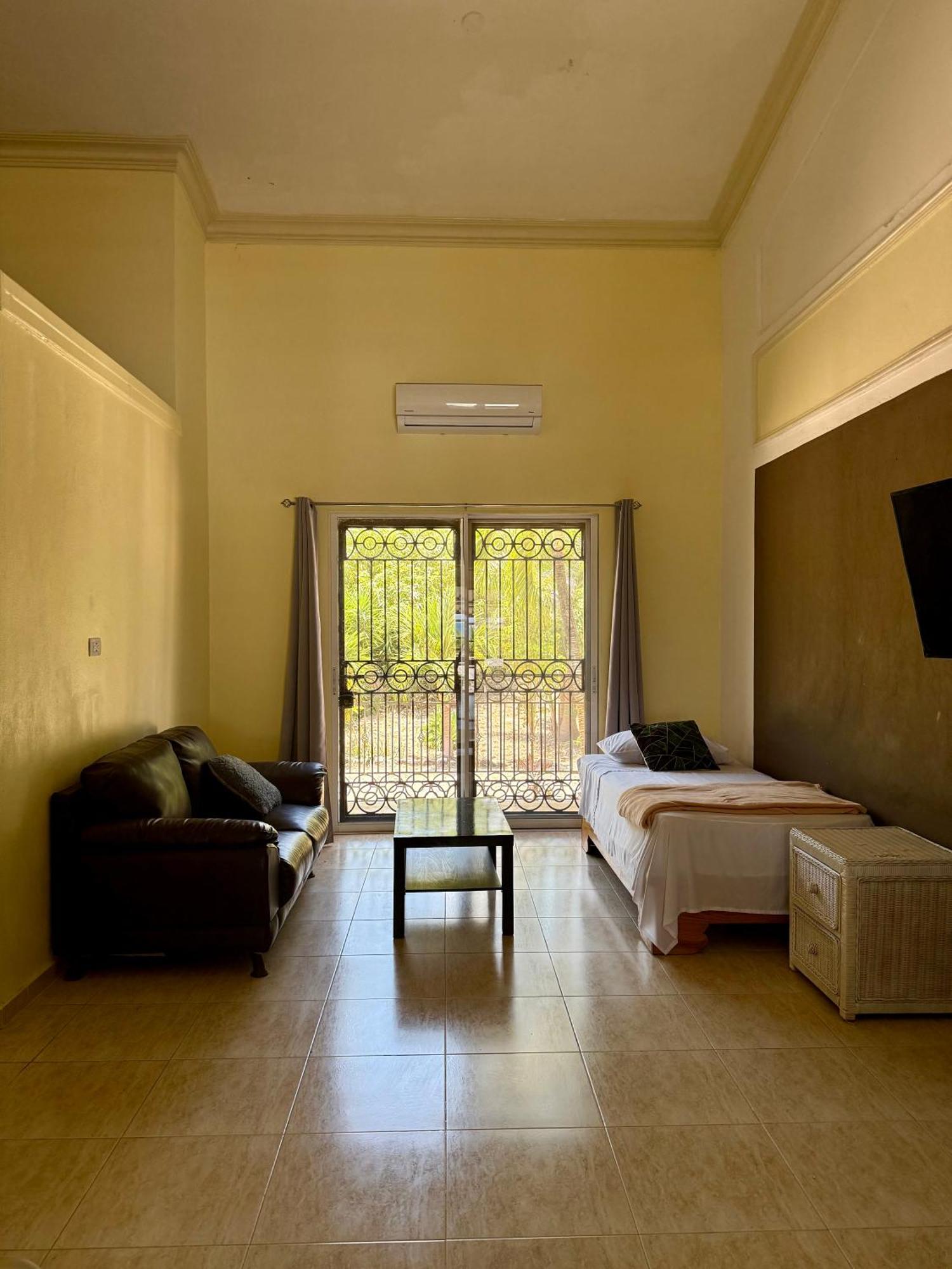 Hotel Al Mare Barahona Екстер'єр фото