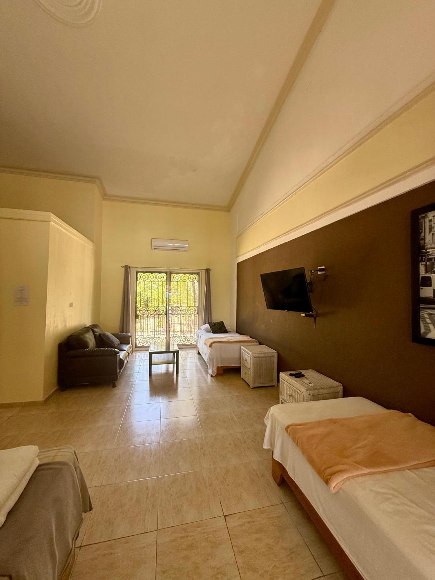 Hotel Al Mare Barahona Екстер'єр фото