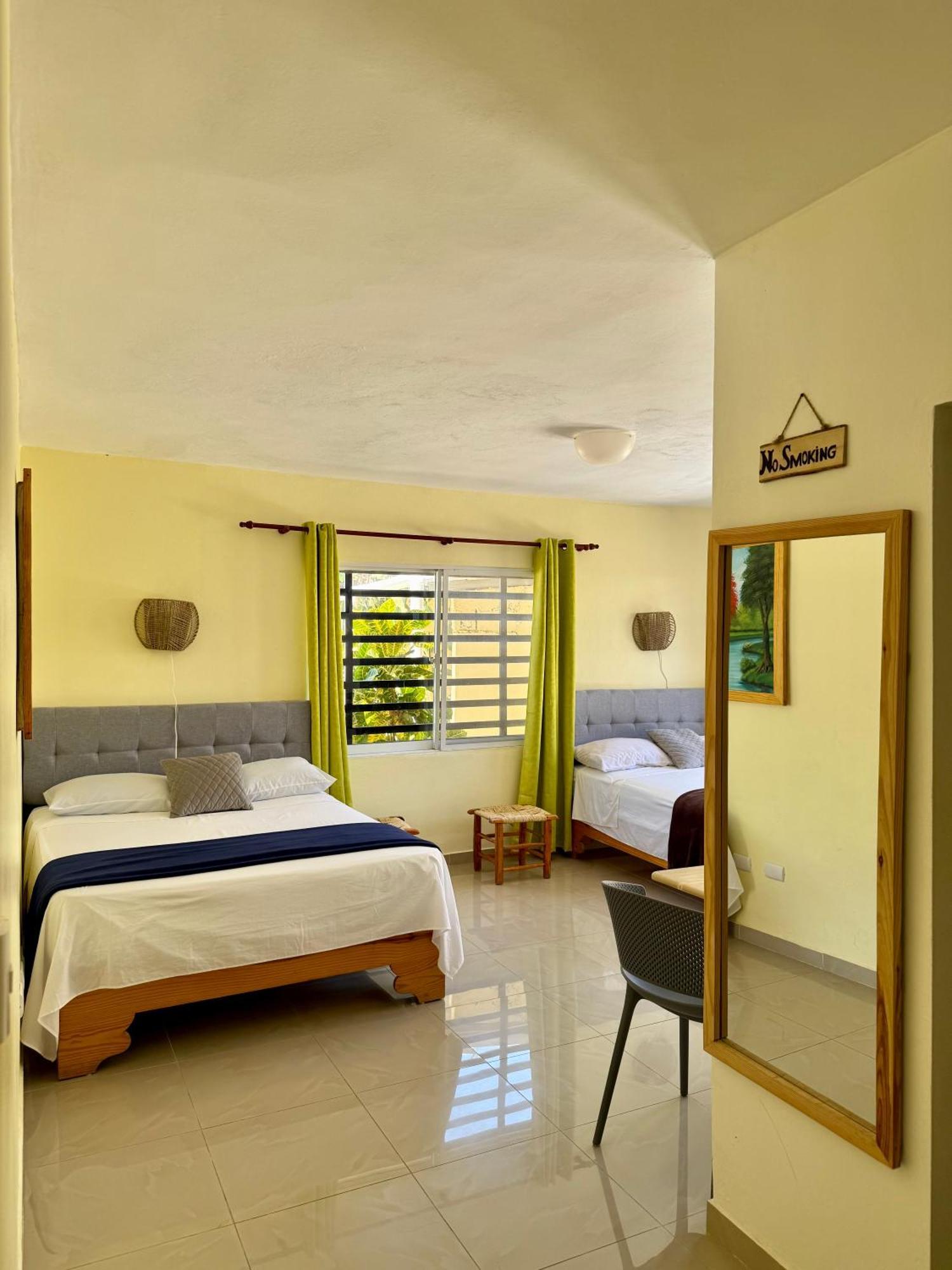 Hotel Al Mare Barahona Екстер'єр фото