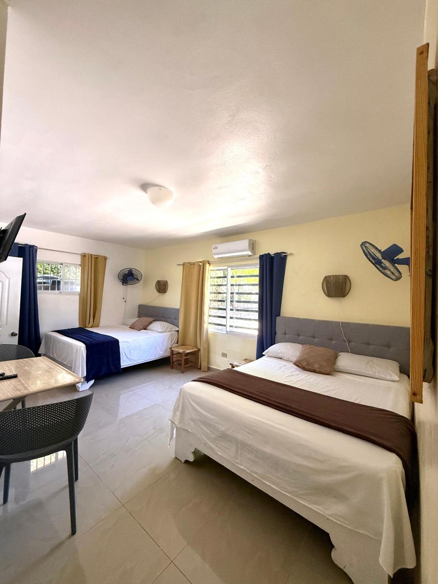 Hotel Al Mare Barahona Екстер'єр фото