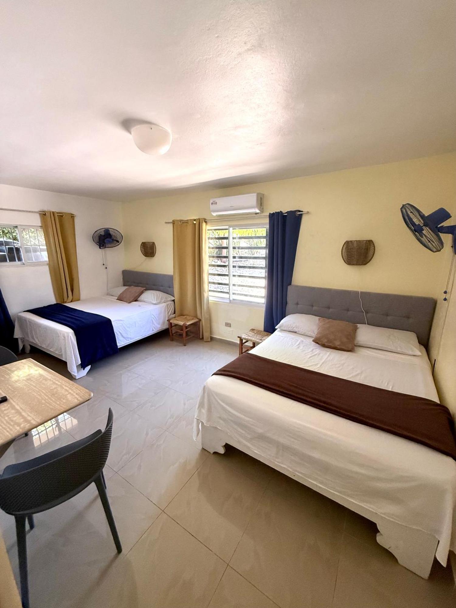 Hotel Al Mare Barahona Екстер'єр фото