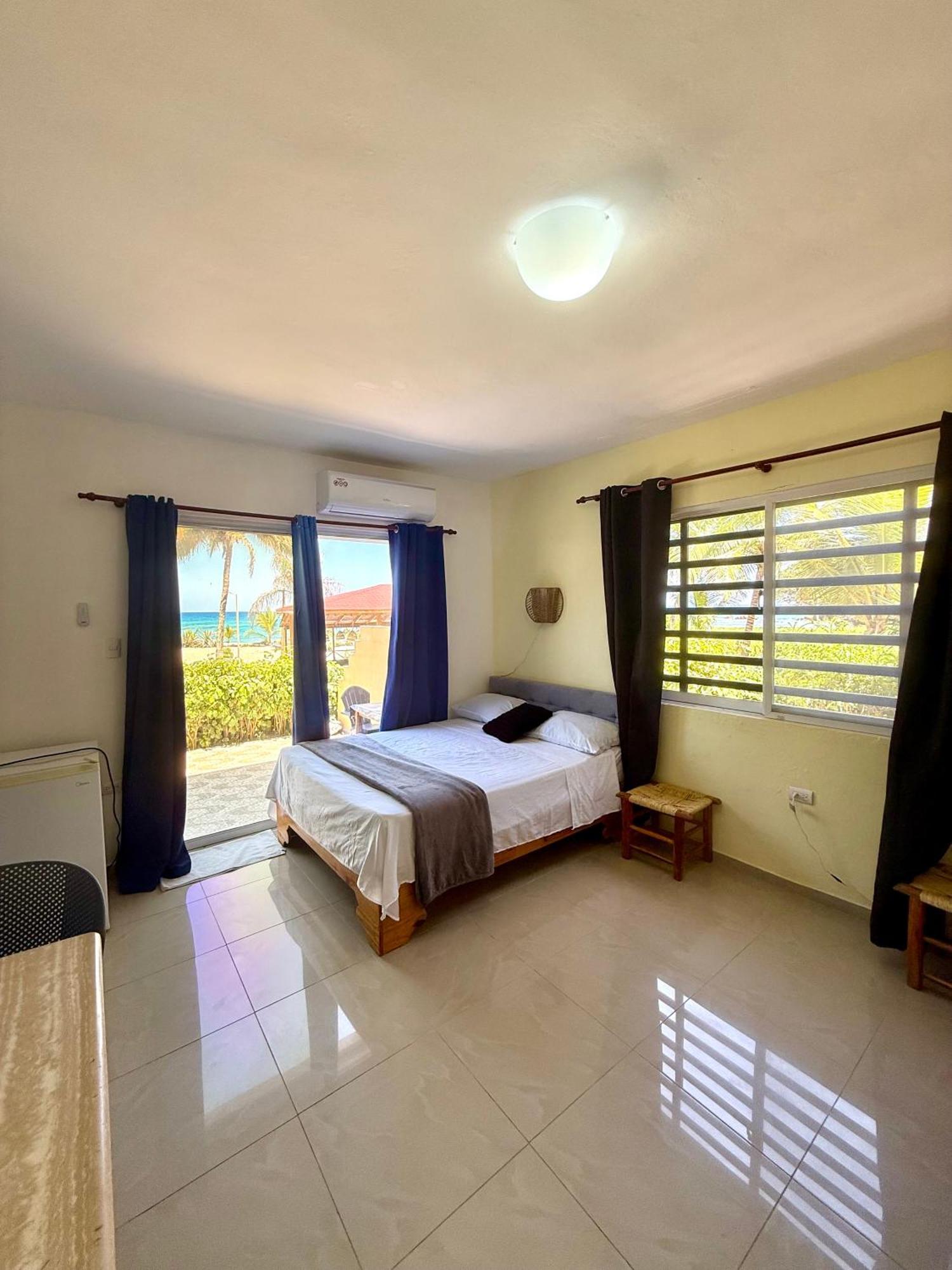 Hotel Al Mare Barahona Екстер'єр фото