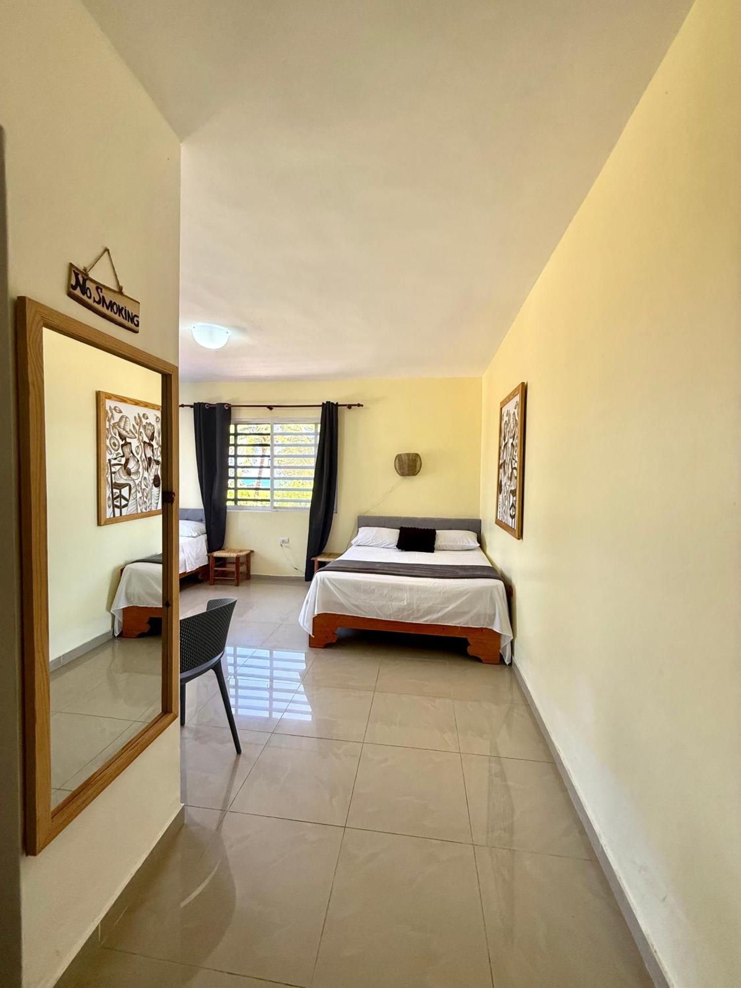 Hotel Al Mare Barahona Екстер'єр фото